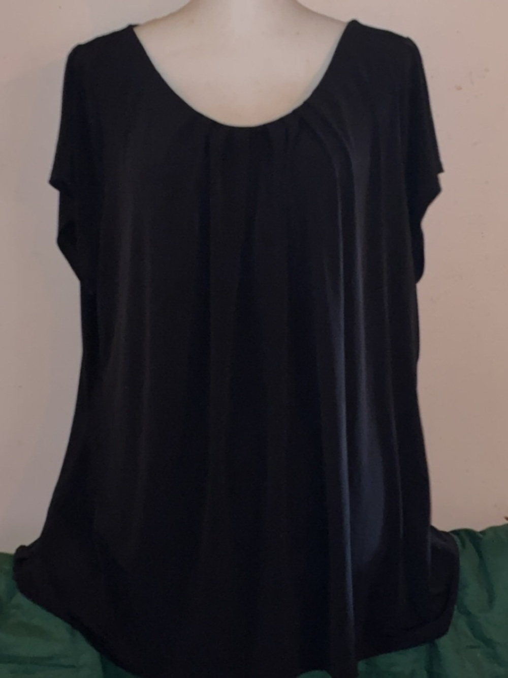 Worthington Woman Black Pleated Scoop Neck Blouse 2X